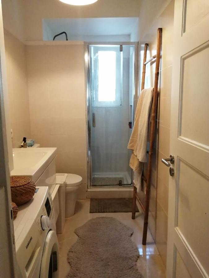Apartamento Encantador Com Patio Lizbona Zewnętrze zdjęcie