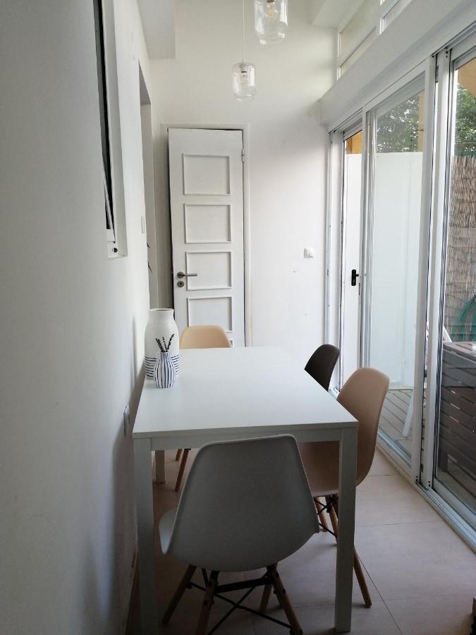 Apartamento Encantador Com Patio Lizbona Zewnętrze zdjęcie
